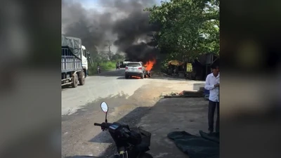 Vĩnh Long: Ô tô đang đi bỗng dưng bốc cháy