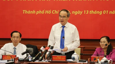 Quy hoạch nhà cao tầng, đô thị nén thế nào để không kẹt xe?