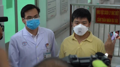 Y bác sĩ xuyên tết chống dịch Corona: Chuyện giờ mới kể