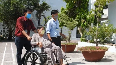 5 cụ bà hỗ trợ 23 triệu đồng phòng, chống dịch COVID-19 