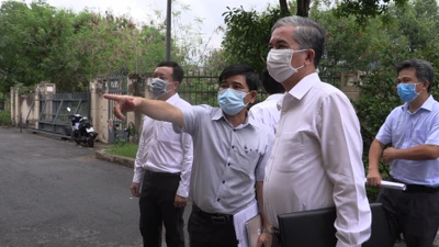 Video: Lãnh đạo TP.HCM kiểm tra công tác phòng dịch COVID-19