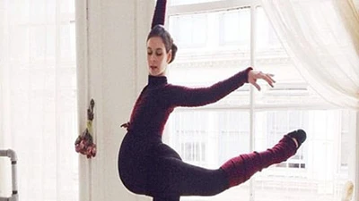 Mang bầu 39 tuần vẫn múa ba lê