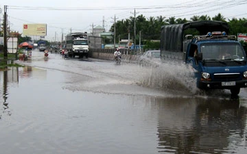 Nguy hiểm chực chờ trên quốc lộ 1A