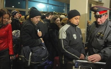 Nga sơ tán 3 nhà ga Mátxcơva vì bị dọa đánh bom