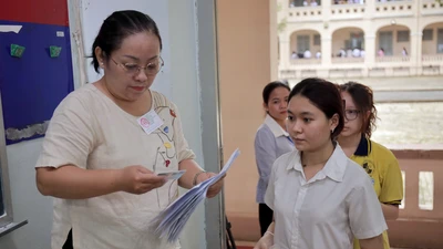 Thi tốt nghiệp THPT 2026: Thí sinh được mang gì vào phòng thi?