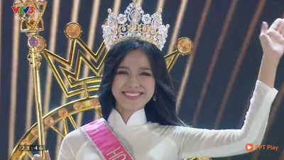 Đỗ Thị Hà đăng quang Hoa hậu Việt Nam 2020