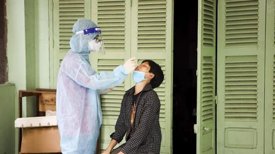 Người dân vùng nguy cơ cao được xét nghiệm COVID-19 tại nhà