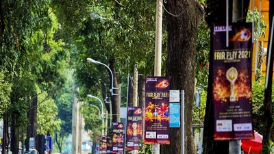 Đường phố TP.HCM trước ngày trao giải Fair Play 2021