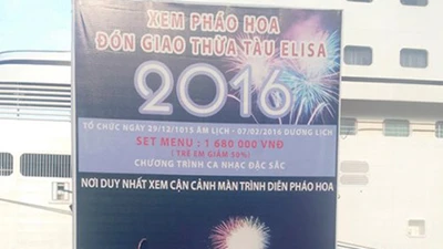 Gần 2 triệu một chỗ 'đắc địa' xem pháo hoa ở Sài Gòn