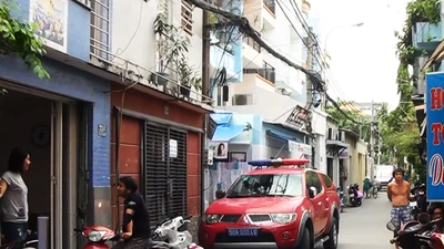 4 người bỏng nặng trong đám cháy ở TP.HCM