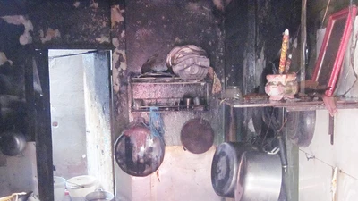 Bình ga xì gây cháy quán cơm, hai người bị bỏng