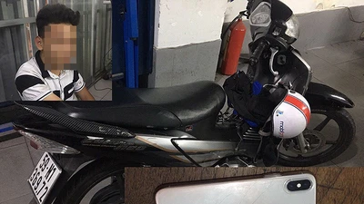 14 tuổi đã bỏ học theo bạn đi cướp giật iPhone 