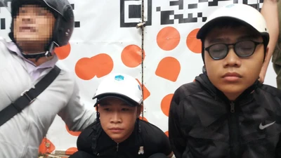 Hiệp sĩ Tân Bình đuổi bắt hai thanh niên cướp giật