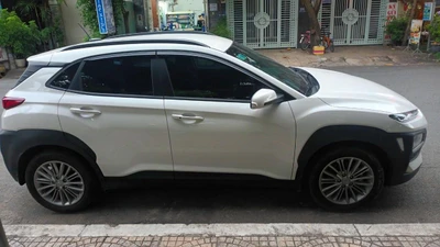 Dùng giấy tờ giả thuê xe tự lái rồi cắt định vị và liên lạc