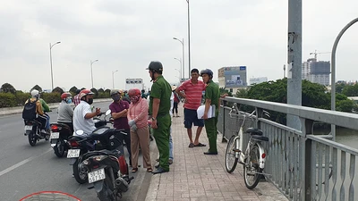 Người đàn ông bỏ lại xe đạp nhảy cầu Phú Long mất tích