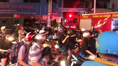 Lời kể nhân chứng vụ cháy nhà chết 2 người ở đường Lê Văn Sỹ