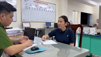 Video lời khai của 'bà trùm' đứng đầu đường dây đổ 20.000 tấn chất thải trái phép ra môi trường