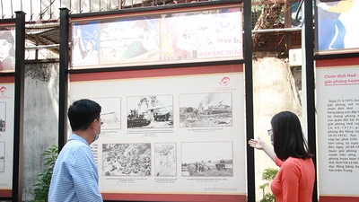 Triển lãm 'Thống nhất non sông' bằng công nghệ thực tế ảo 