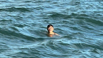 Tìm thấy thêm 1 người trên thuyền thúng mất tích trong bão số 13