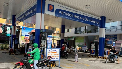 Giá xăng sẽ tiếp tục giảm?