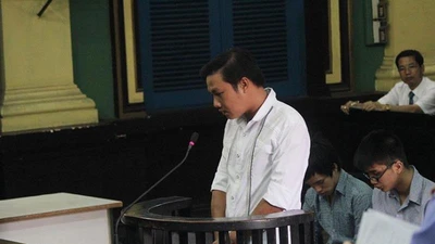 Nguyên thượng úy CSGT bị đề nghị từ 10 đến 11 năm tù