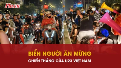 Biển người TP.HCM đổ ra đường rạng sáng ăn mừng chiến thắng của U23 Việt Nam