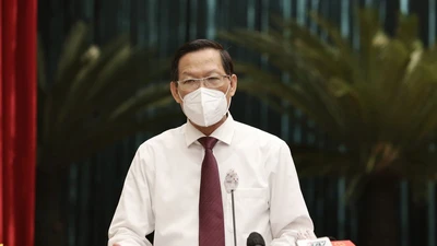 Điều chỉnh phân công công tác 5 lãnh đạo UBND TP.HCM