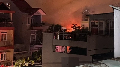 Ba người thương vong trong vụ cháy nhà 3 tầng ở TP.HCM