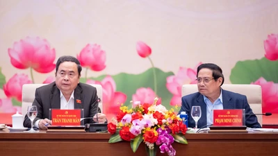 Kỳ họp thứ Nhất Quốc hội khóa XVI: Kiện toàn nhân sự và tổ chức bộ máy