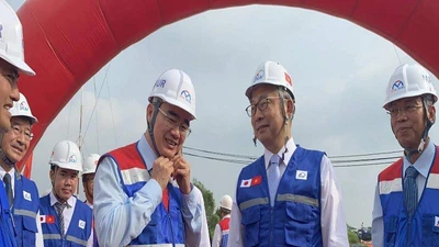 TP.HCM tổ chức lễ đón đoàn tàu metro số 1 đầu tiên