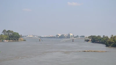 Cầu Ghềnh sẽ được trục vớt trước ngày 2-4