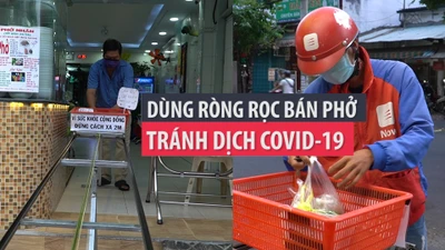 Độc đáo: Dùng ròng rọc bán phở tránh COVID-19