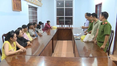 Công an phường triệt phá 3 điểm tổ chức ghi số đề