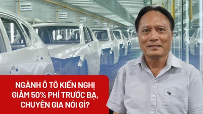 Ngành ô tô kiến nghị giảm 50% phí trước bạ, chuyên gia nói gì?