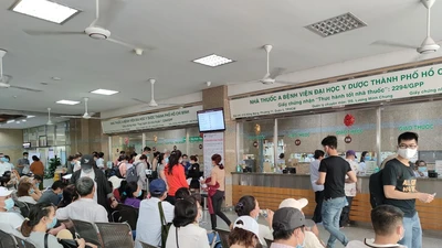 4 lưu ý của Bảo hiểm xã hội về thẻ BHYT mẫu mới