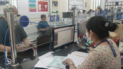 Chỉ đạo của Thủ tướng đẩy mạnh Đề án 06, ứng dụng CCCD gắn chíp và dữ liệu điện tử thay sổ hộ khẩu