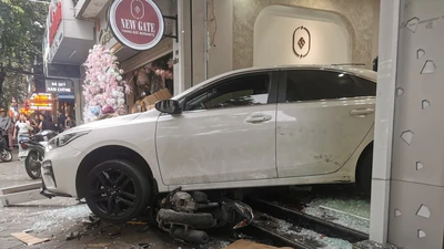 Người bảo vệ trong vụ nữ tài xế lùi xe vào cửa hàng trang sức tại Hải Phòng đã tử vong