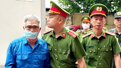 Nhiều cơ quan gửi đơn xin giảm nhẹ cho cựu Giám đốc Công an Đỗ Hữu Ca