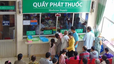 Bộ Y tế lập 4 đoàn kiểm tra việc thiếu thuốc, vật tư, trang thiết bị y tế 