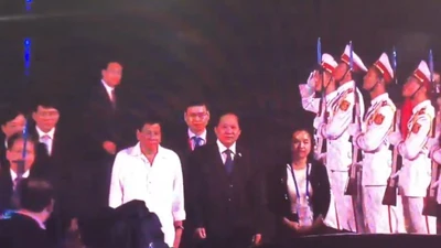 Clip: Tổng thống Philippines Duterte tới Đà Nẵng