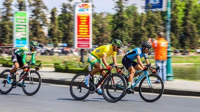 Pha nước rút kinh điển của Lê Nguyệt Minh và Nguyễn Thành Tâm