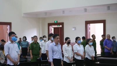 Video: Tuyên án phúc thẩm vụ buôn bán thuốc giả tại VN Pharma