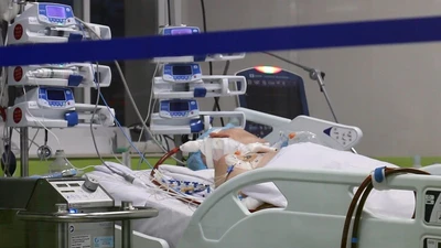 Nghẹt thở 65 ngày giành sự sống cho bệnh nhân 91 mắc COVID-19