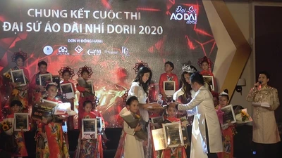 Cô bé 6 tuổi đăng quang Đại sứ Áo dài nhí 2020