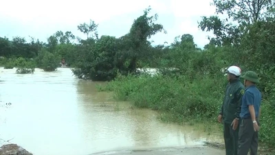 Đắk Lắk: Mưa lớn kéo dài gây ngập lụt ở nhiều nơi