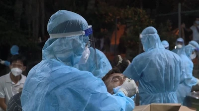 Video: Lãnh đạo UBND TP.HCM nêu lý do không phong toả toàn bộ quận Bình Tân