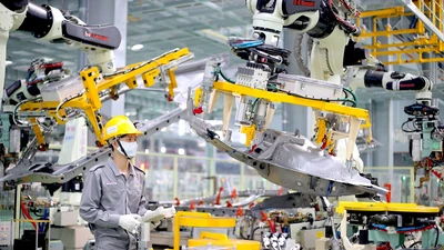 Bệ phóng để bứt tốc mạnh mẽ đạt tăng trưởng kinh tế hai con số bền vững