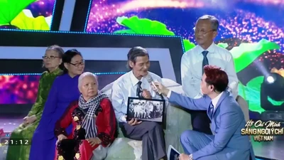 Cảm xúc đặc biệt của những người lần đầu gặp Bác Hồ 