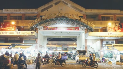 Chợ đầu mối Hóc Môn tạm dừng tập kết, giao hàng trực tiếp