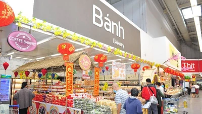 Độc đáo bánh chưng nhân cua Cà Mau, thịt bò hữu cơ Obe...